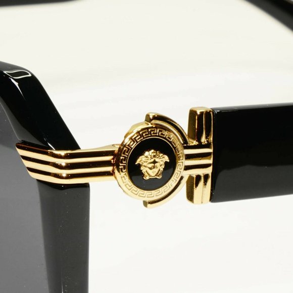 Versace Men's Black Medusa Sunglasses Full Set - Picture 3 of 8